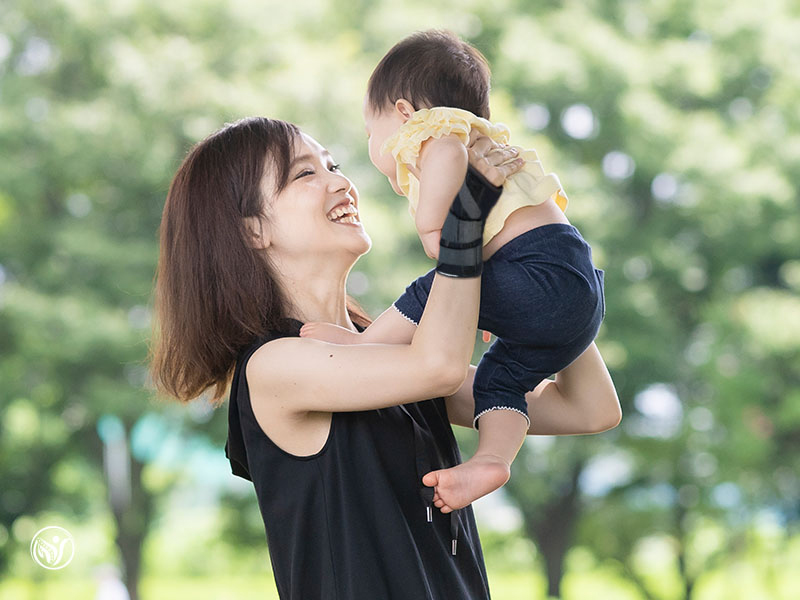Lifting and Carrying of The Baby