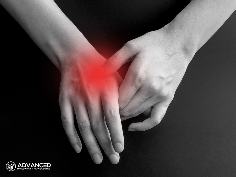 What are the symptoms of basal thumb arthritis-hand specialist singapore