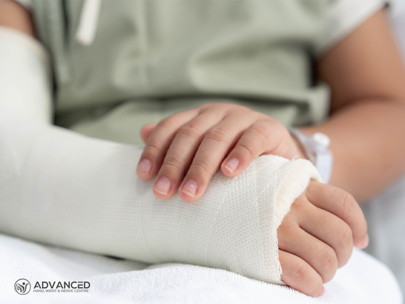 Wrist fracture - hand specialist in Singapore