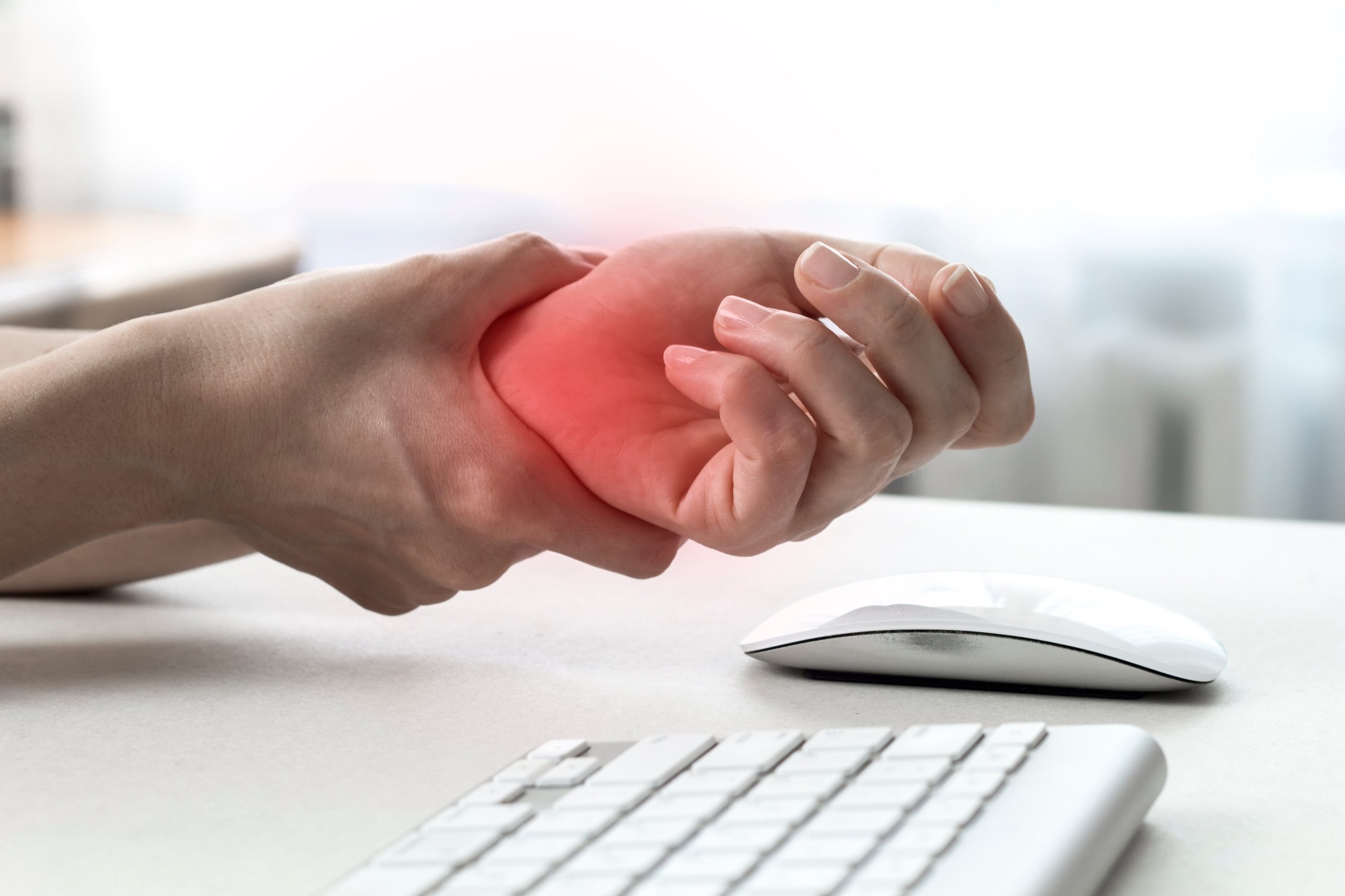 image showing sharp pain of Carpal Tunnel Syndrome in Singapore