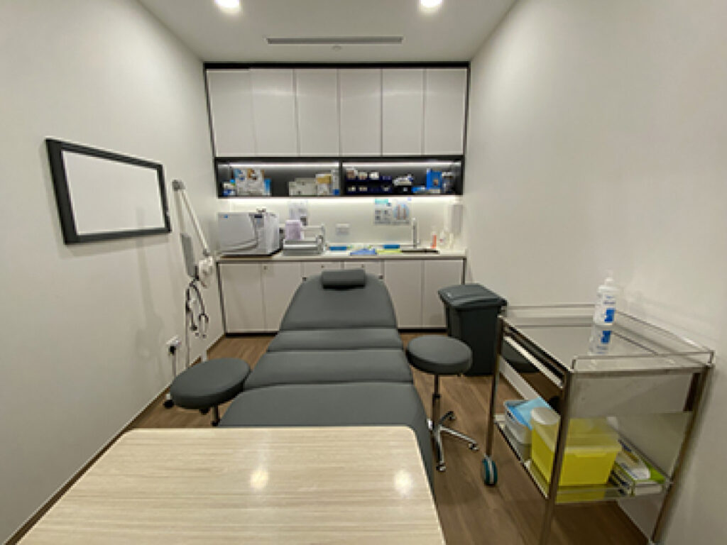 Clinic at Advanced Hand, Wrist & Nerve Centre